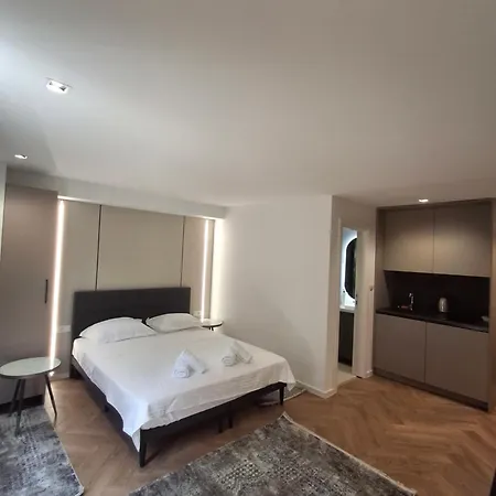 Executive By Modern Living Skopje
